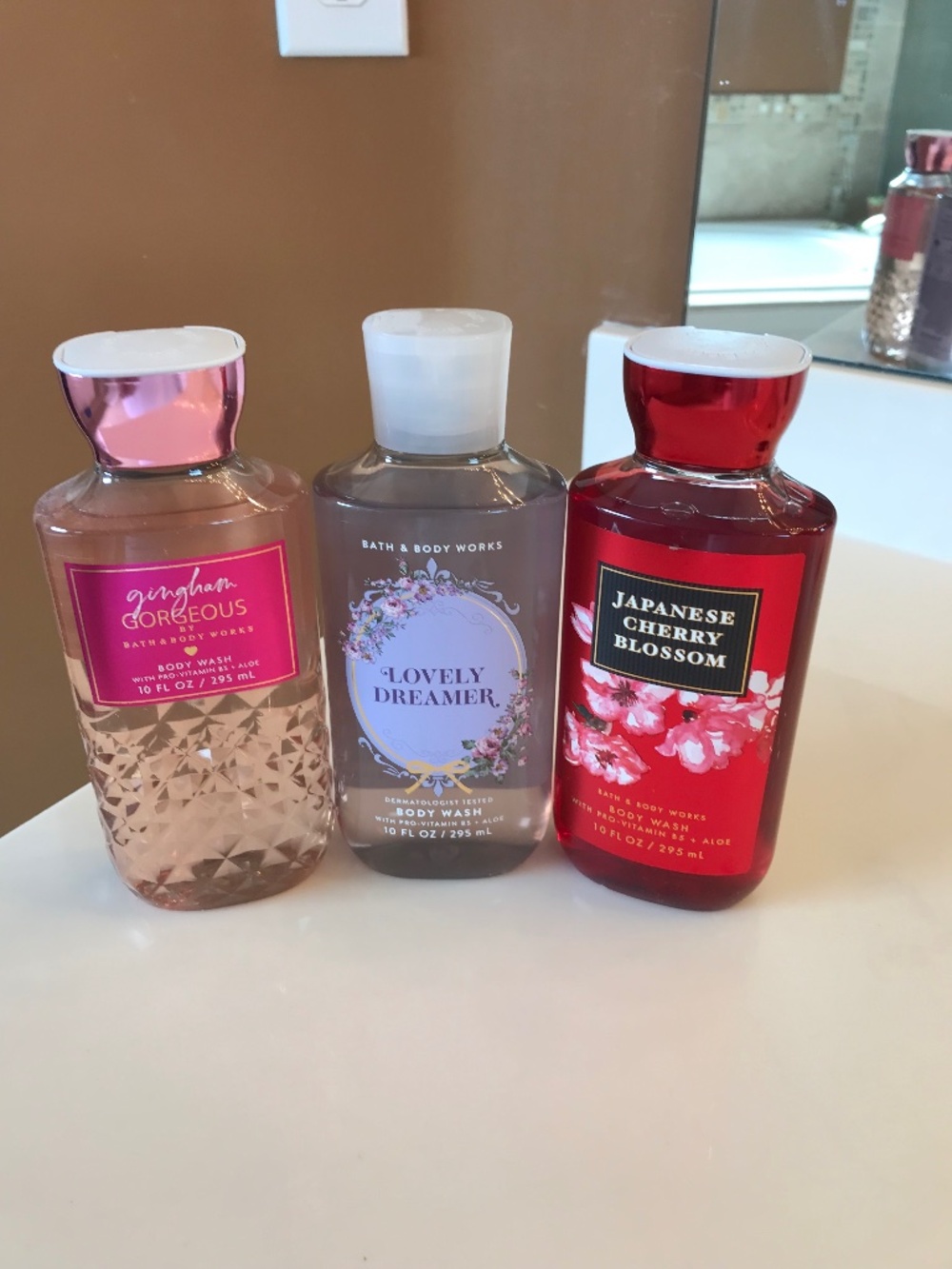 3 new 10oz body wash